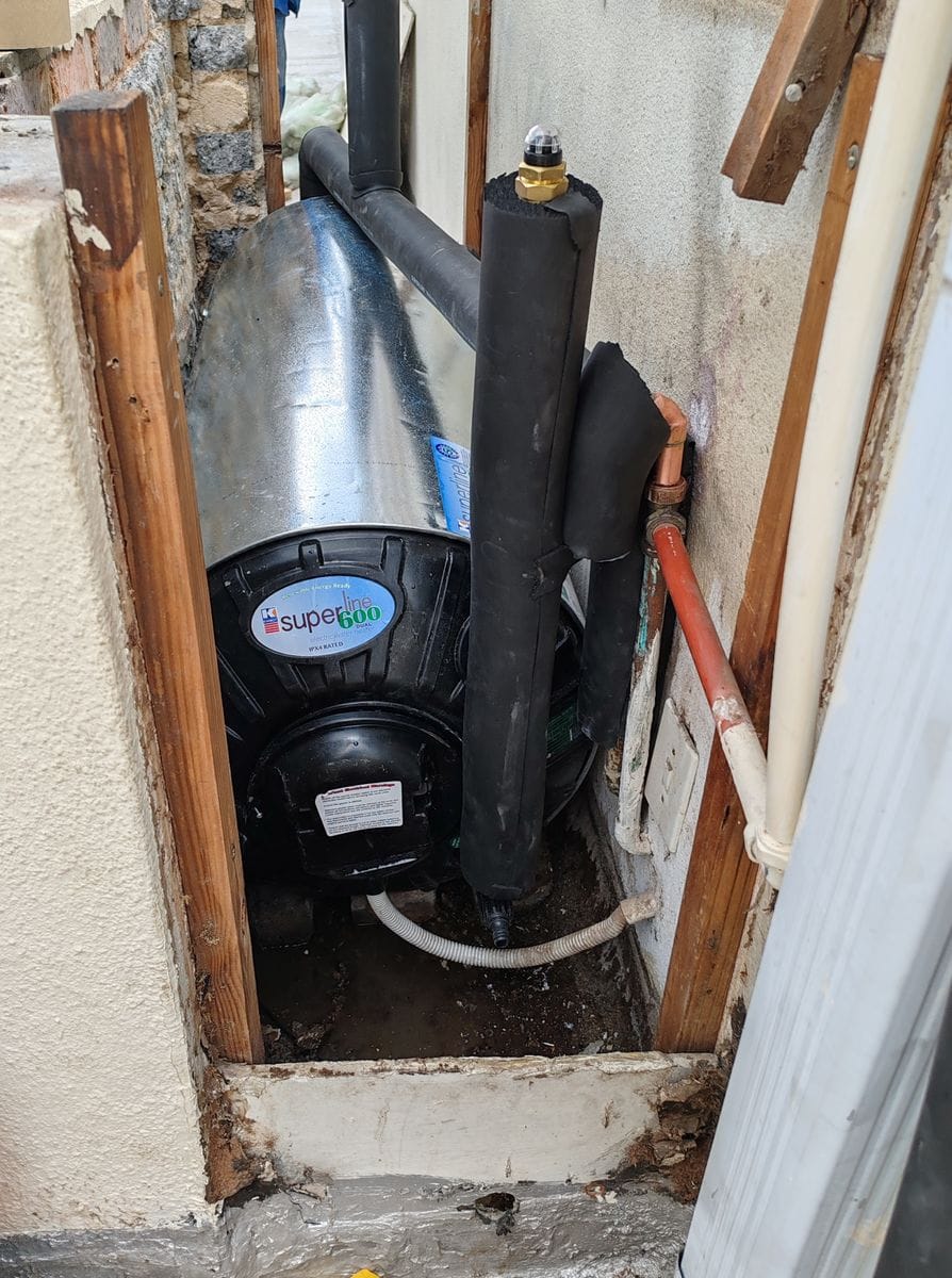 Geyser replacement with drip tray and safety valves in Fairland